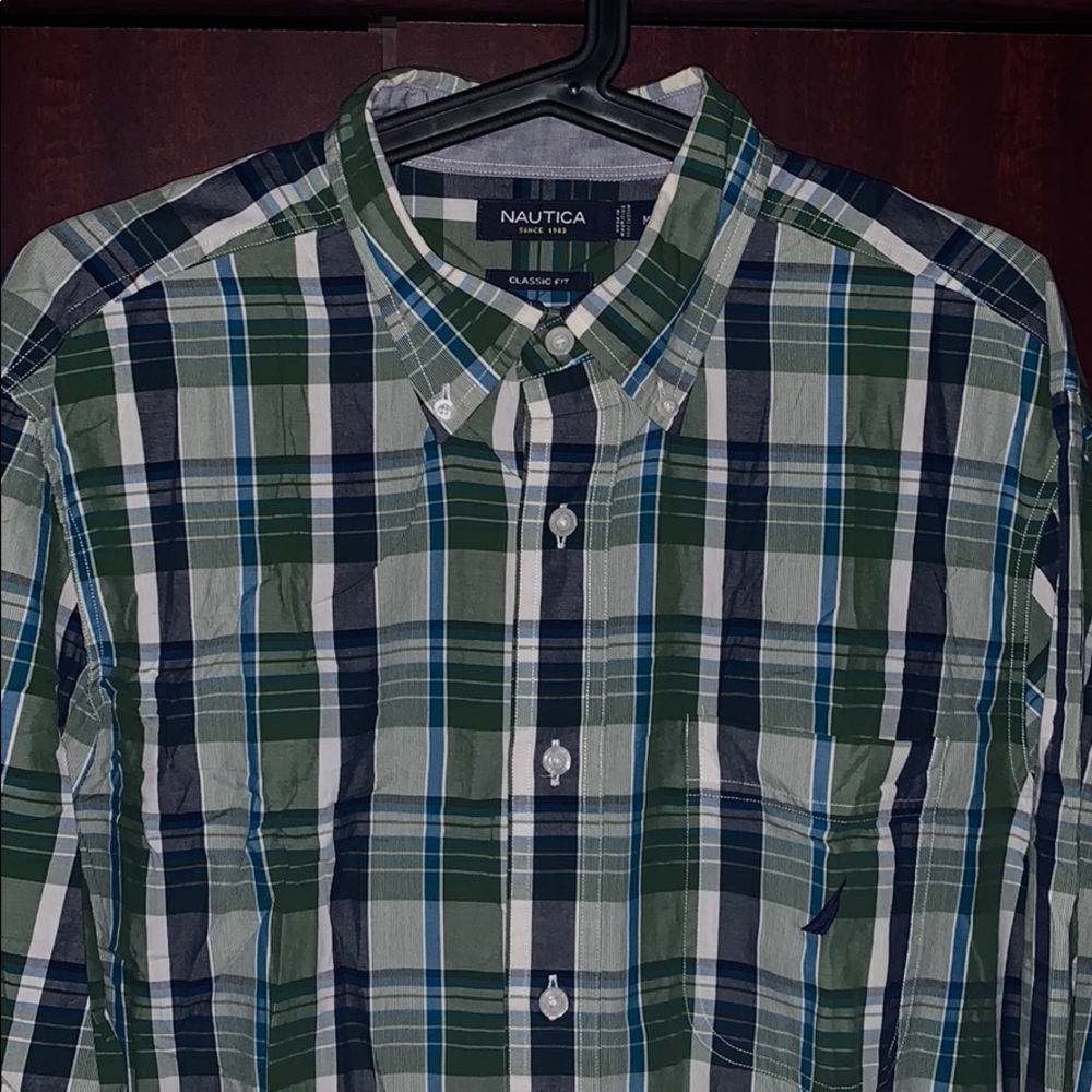 Men’s Authentic Nautica Shirt size M Classic fit